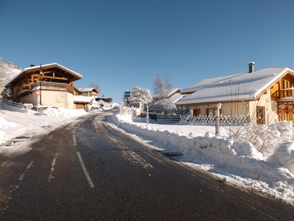 Le Chalet D'Heidi بور سان موريس المظهر الخارجي الصورة